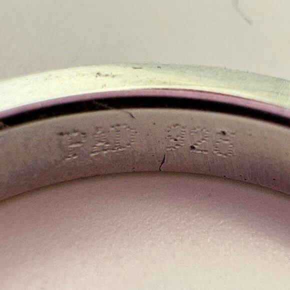 VTG Sterling Silver 925 Blue Cubic Zirconia Channel Set Statement Ring Size 6 - Picture 9 of 10